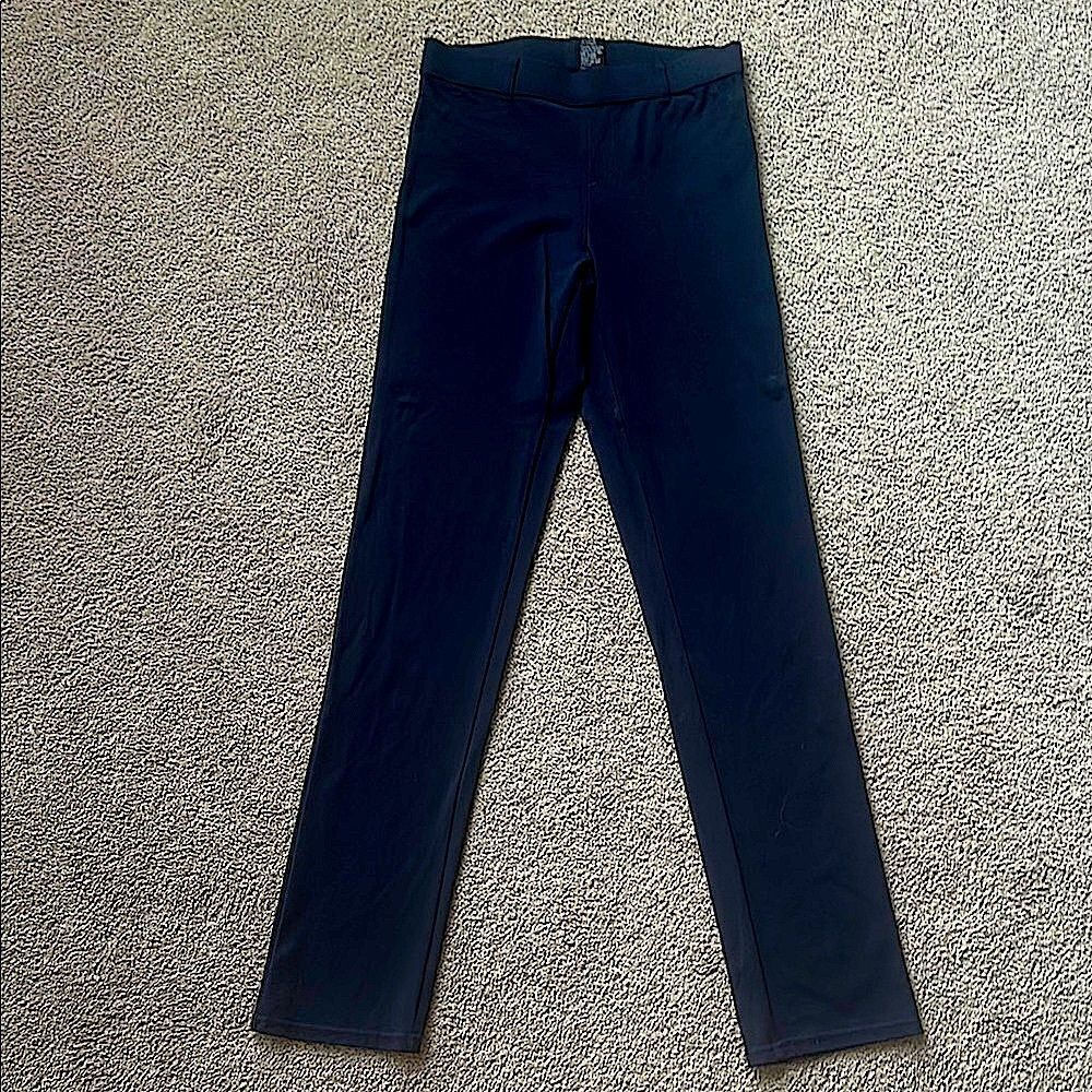 Hue Women’s Stretch Pointe Pull On Trouser